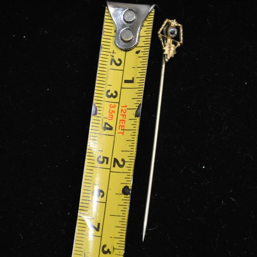 Antique Golden Edwardian Stick Pin with Paste Stone & Leaf
